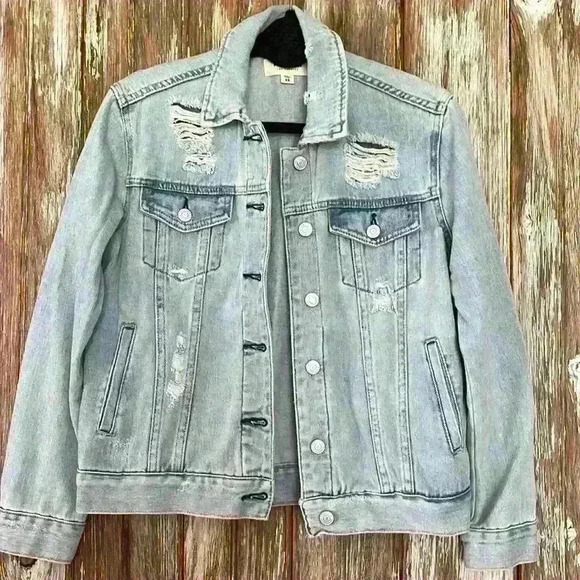 EUC PAC SUN DISTRESSED JEAN JACKET - Picture 1 of 3